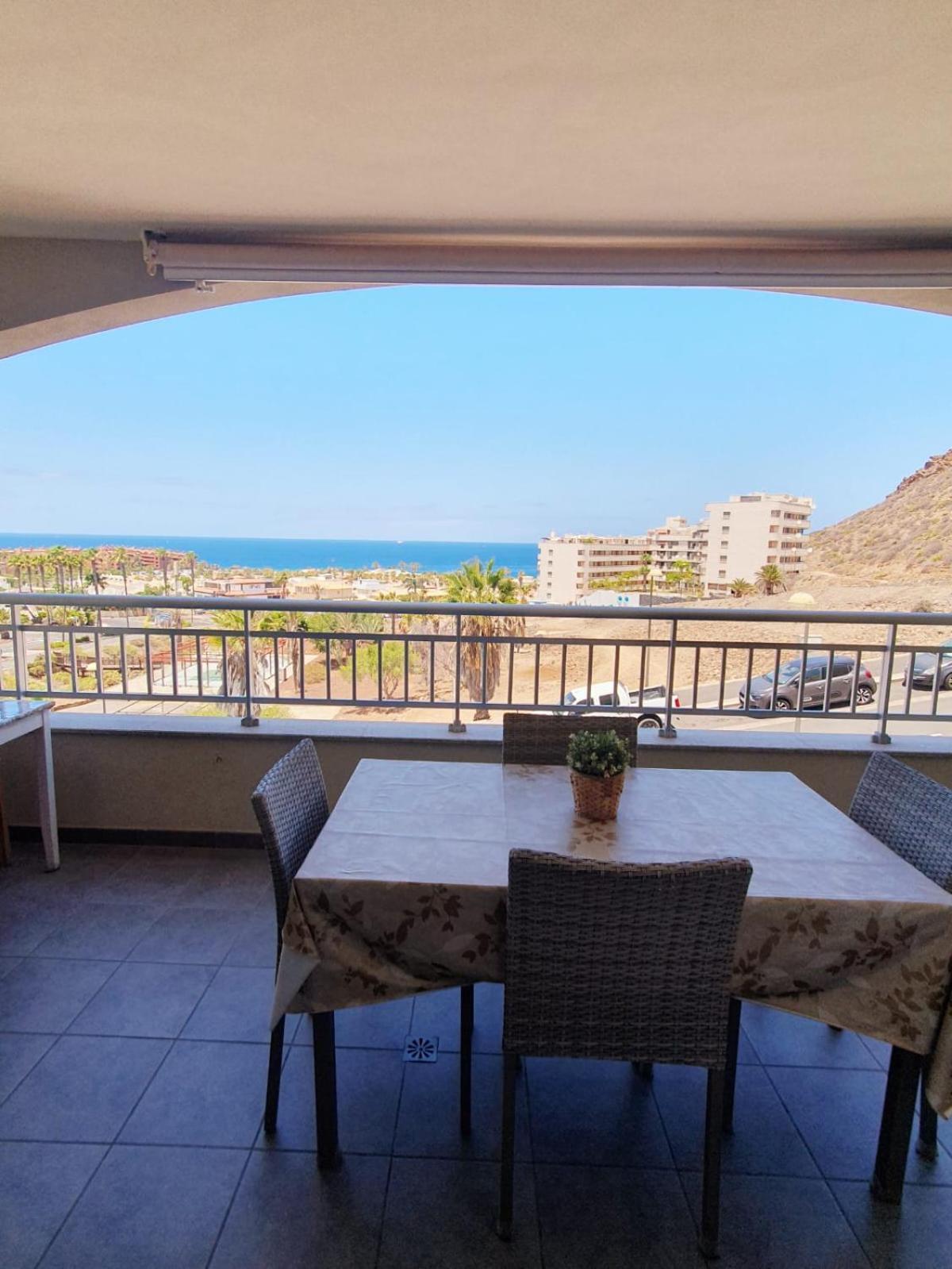 Comfortable Apartment With Amazing Sea Views Palm-mar Ngoại thất bức ảnh